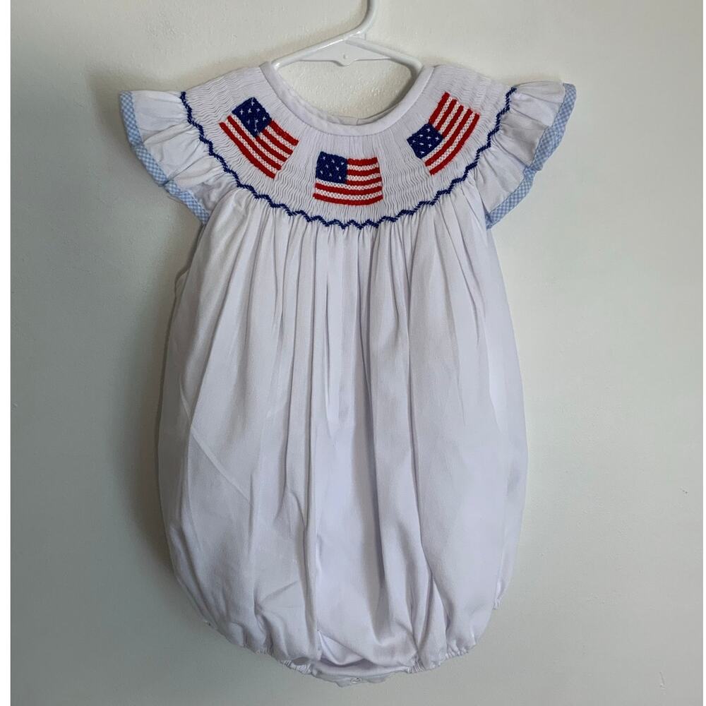 Smockingbird American Flag Smocked Bubble size 3